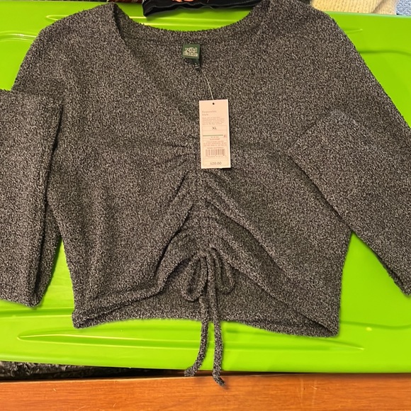 Target long sleeve crop V neck sweater - Picture 3 of 4